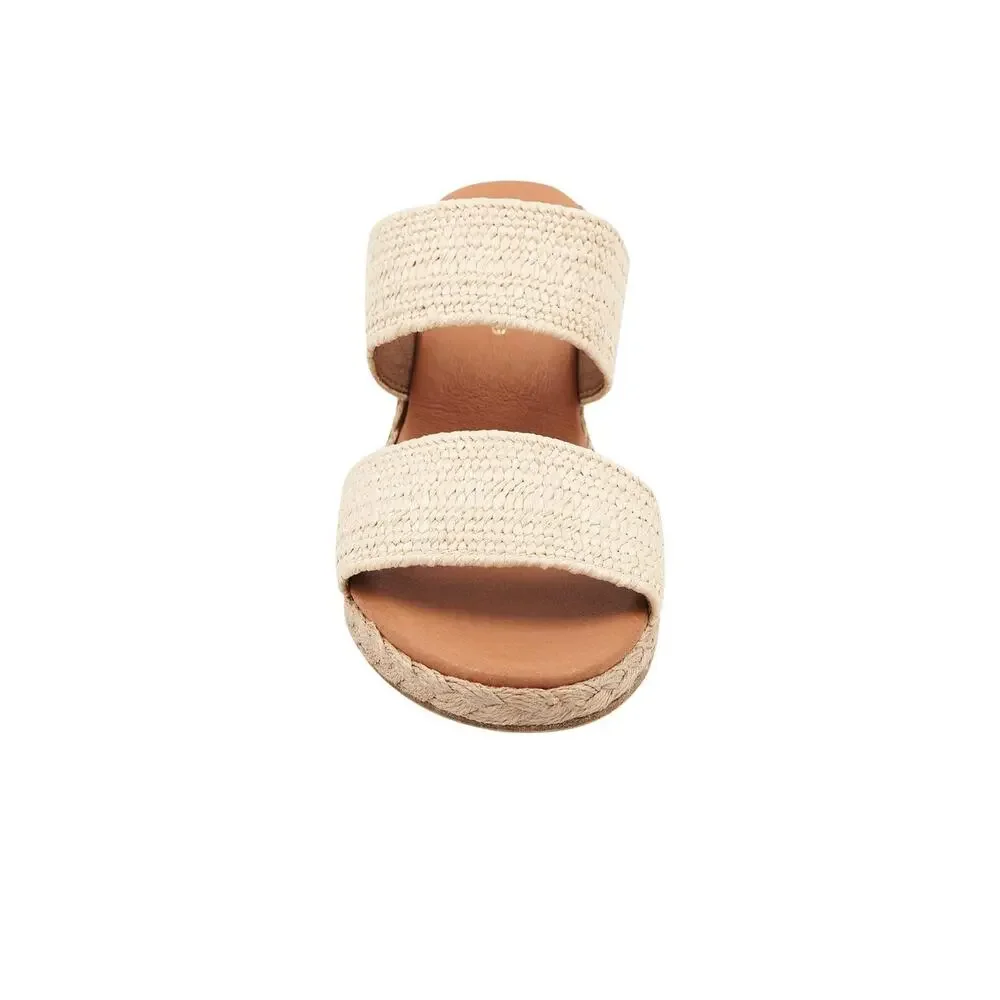 ANDRE ASSOUS WOMEN'S NORI NATURAL 8 MEDIUM